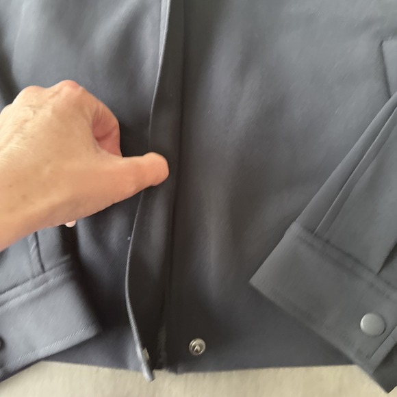 Athleta Women's Endless Bomber Jacket Full Zip Crop Size S New Loho Bride Black - Picture 6 of 14